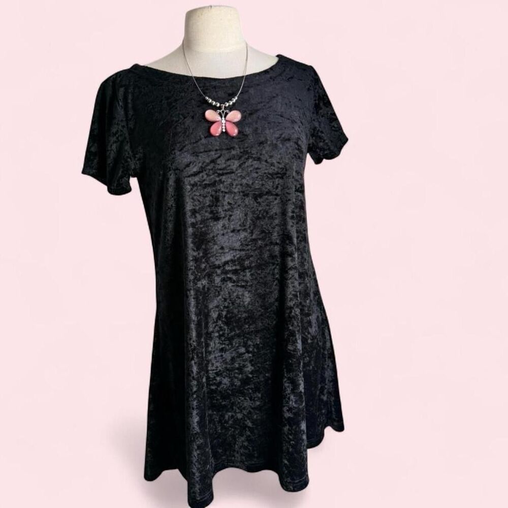Vintage black velvet babydoll t-shirt dress, size S